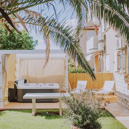 Apartman Hola Novigrad Istria Exterior foto