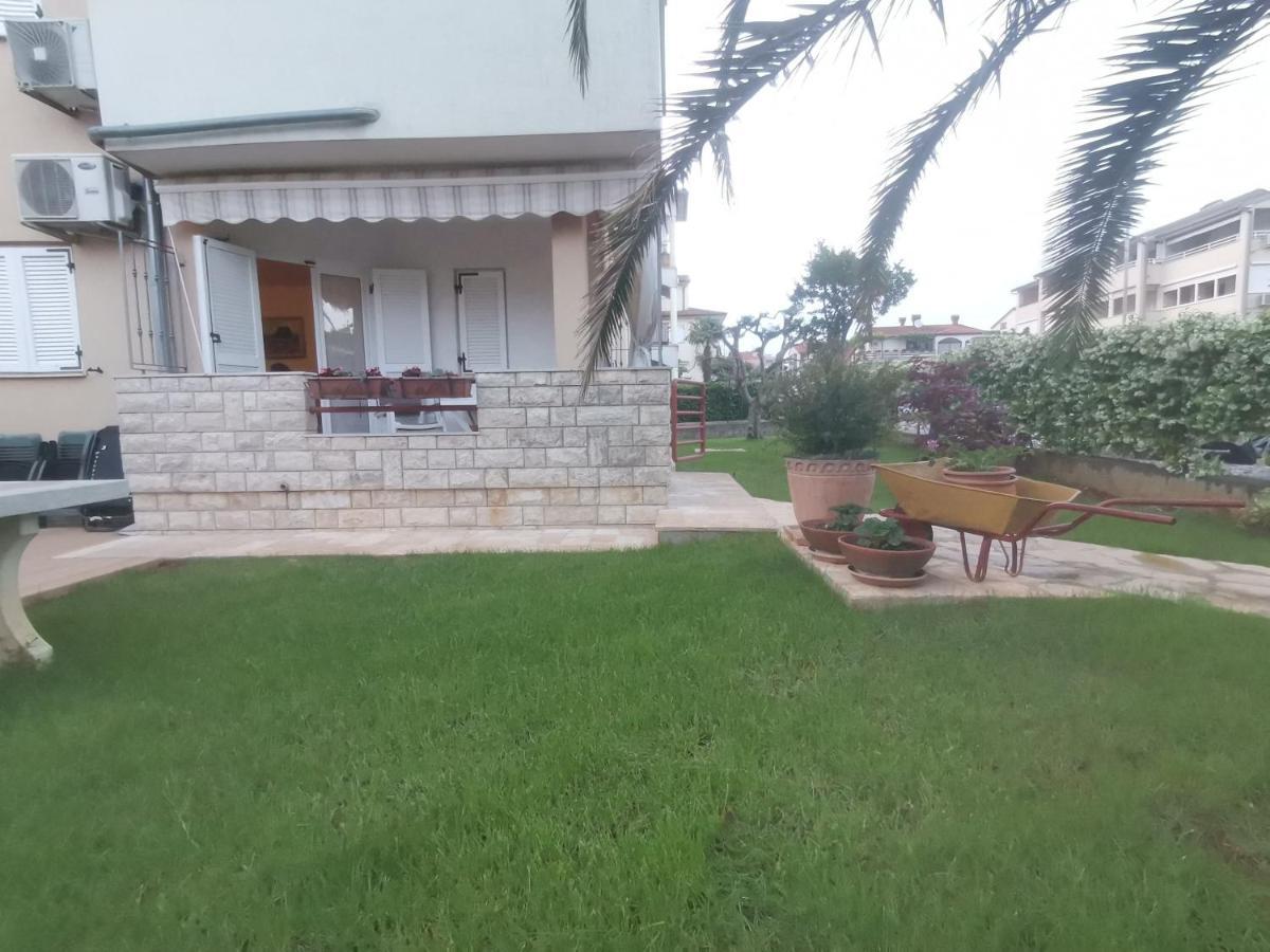 Apartman Hola Novigrad Istria Exterior foto